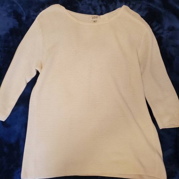 Aritzia Wilfred White Oversized Sweater - Picture 2 of 8